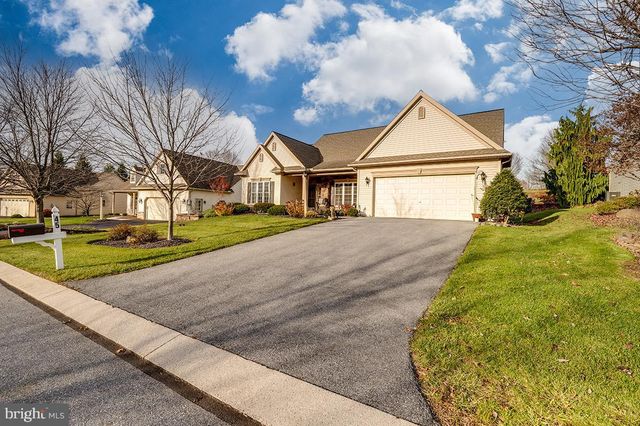45 WINTERBERRY LN, Womelsdorf, PA 19567