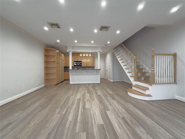 2976 Holly Hall Street 2976, Houston, TX 77054