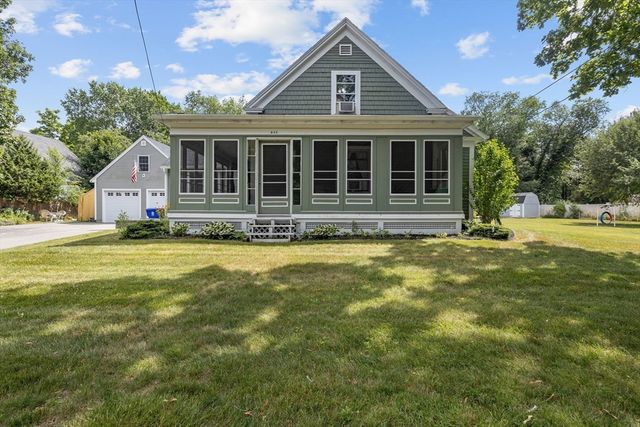 845 Middleboro Ave, Taunton, MA 02718