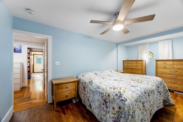 845 Middleboro Ave, Taunton, MA 02718
