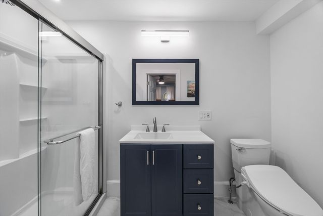 845 Middleboro Ave, Taunton, MA 02718