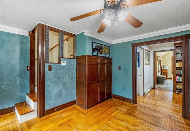 845 Middleboro Ave, Taunton, MA 02718