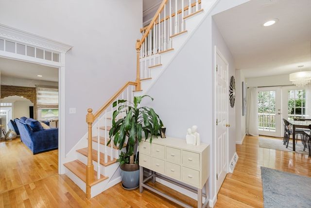 18 White Sisters Way, Canton, MA 02021