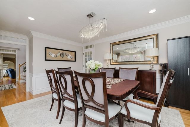 18 White Sisters Way, Canton, MA 02021