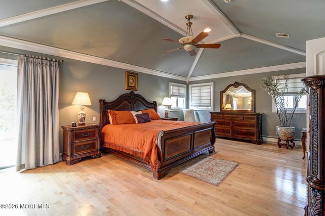 884 Breezy Oaks Drive, Toms River, NJ 08753