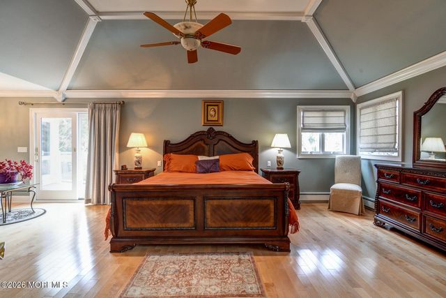 884 Breezy Oaks Drive, Toms River, NJ 08753