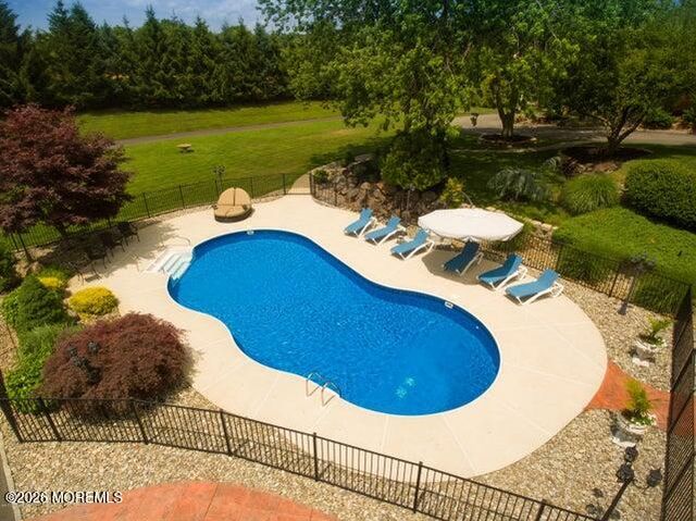 884 Breezy Oaks Drive, Toms River, NJ 08753