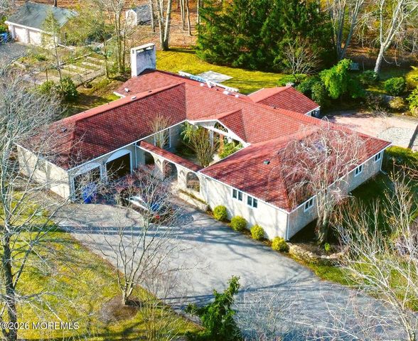 884 Breezy Oaks Drive, Toms River, NJ 08753