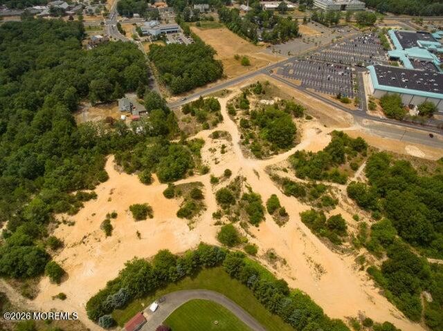 884 Breezy Oaks Drive, Toms River, NJ 08753