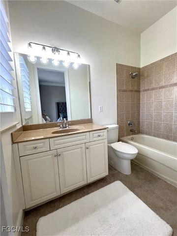 7376 Heritage Palms Estates DR, Fort Myers, FL 33966