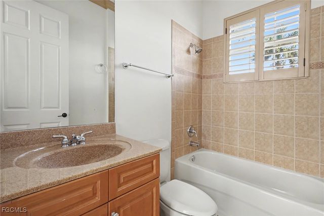 7376 Heritage Palms Estates DR, Fort Myers, FL 33966