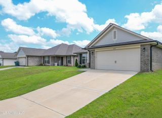 2593 Rutherford Drive, Southaven, MS 38672