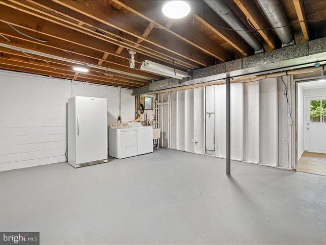 903 ANNMORE DR, Silver Spring, MD 20902