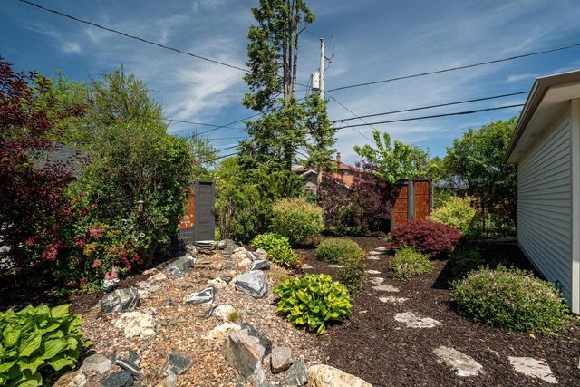 608 Williams AVENUE, South Milwaukee, WI 53172