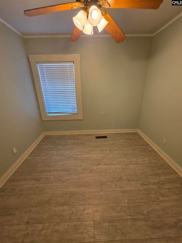 115 Charleston Avenue, Batesburg, SC 29006