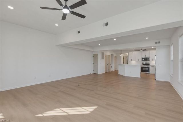 214 Stowe DR, Suffolk, VA 23435