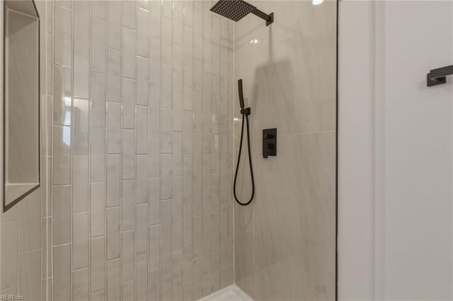 214 Stowe DR, Suffolk, VA 23435