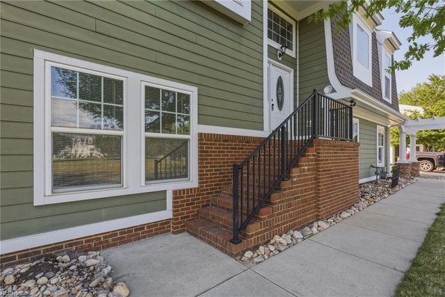 214 Stowe DR, Suffolk, VA 23435