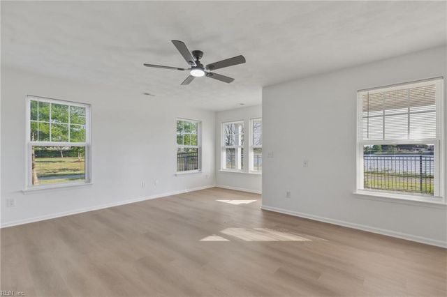 214 Stowe DR, Suffolk, VA 23435