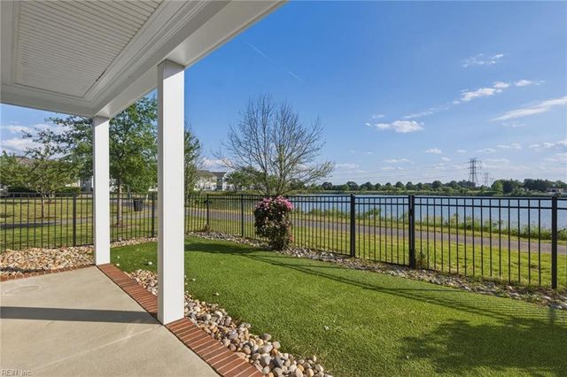 214 Stowe DR, Suffolk, VA 23435