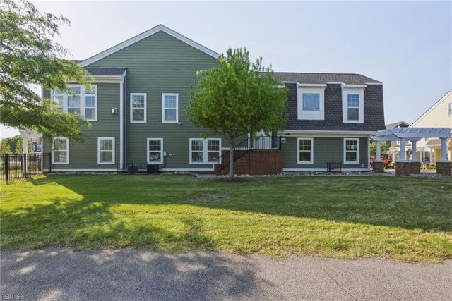 214 Stowe DR, Suffolk, VA 23435