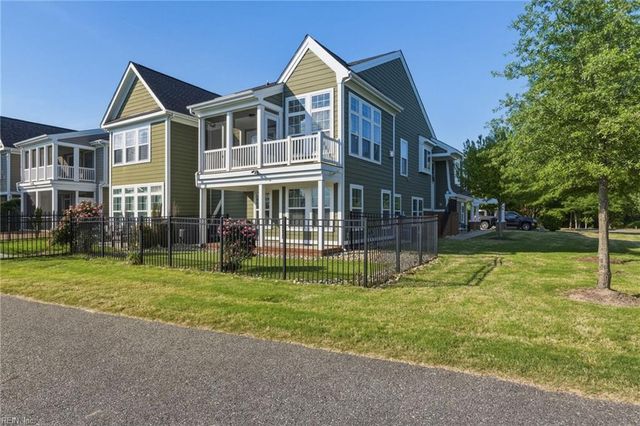 214 Stowe DR, Suffolk, VA 23435