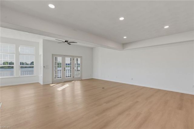 214 Stowe DR, Suffolk, VA 23435