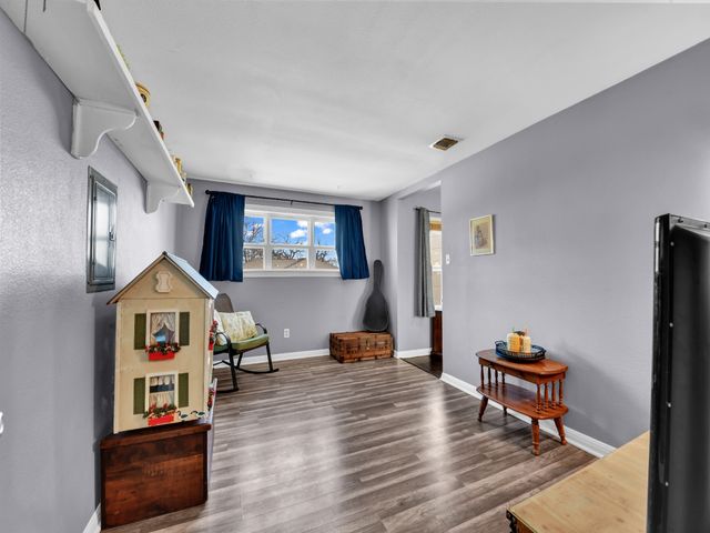 309 N Cedar Street, Springtown, TX 76082