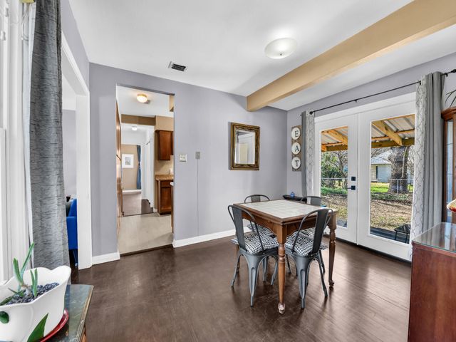 309 N Cedar Street, Springtown, TX 76082