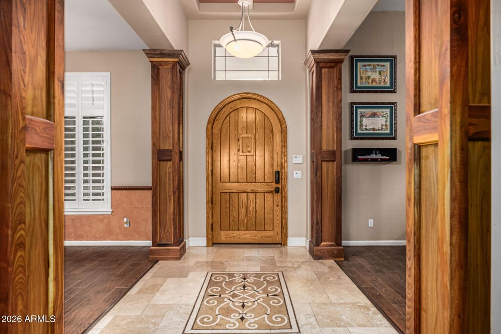 Image 15 of property listing at 3019 S LARKSPUR Street, Gilbert, AZ 85295