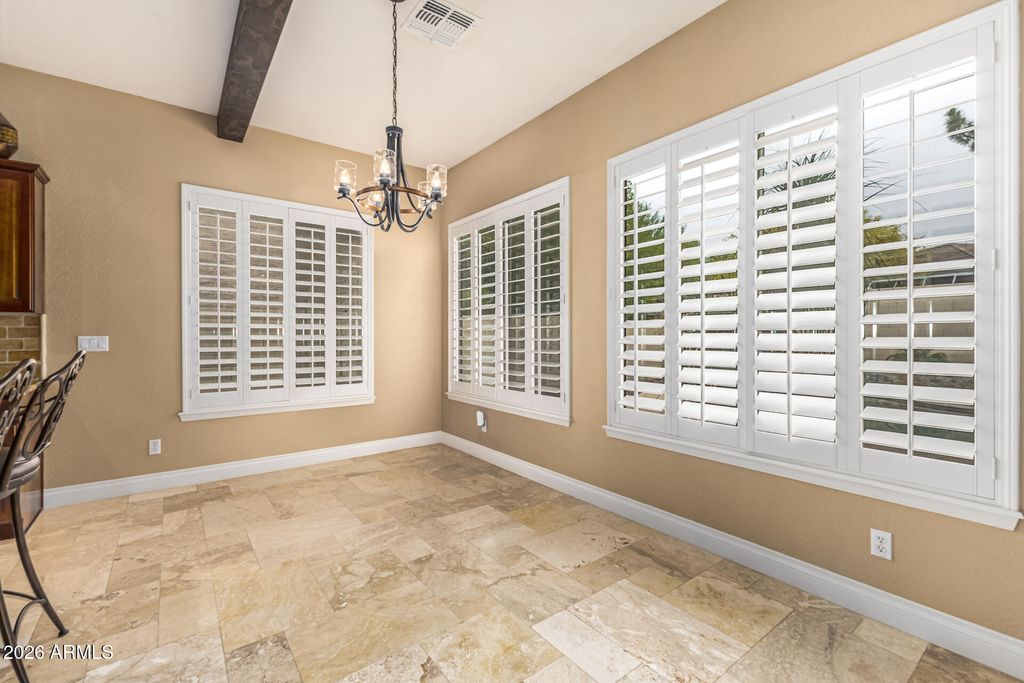 Image 21 of property listing at 3019 S LARKSPUR Street, Gilbert, AZ 85295