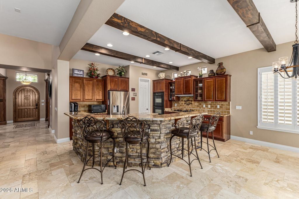 Image 3 of property listing at 3019 S LARKSPUR Street, Gilbert, AZ 85295
