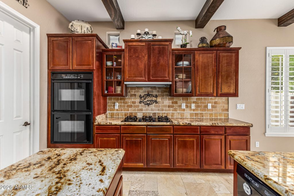 Image 33 of property listing at 3019 S LARKSPUR Street, Gilbert, AZ 85295