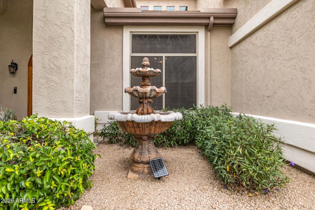 Image 36 of property listing at 3019 S LARKSPUR Street, Gilbert, AZ 85295