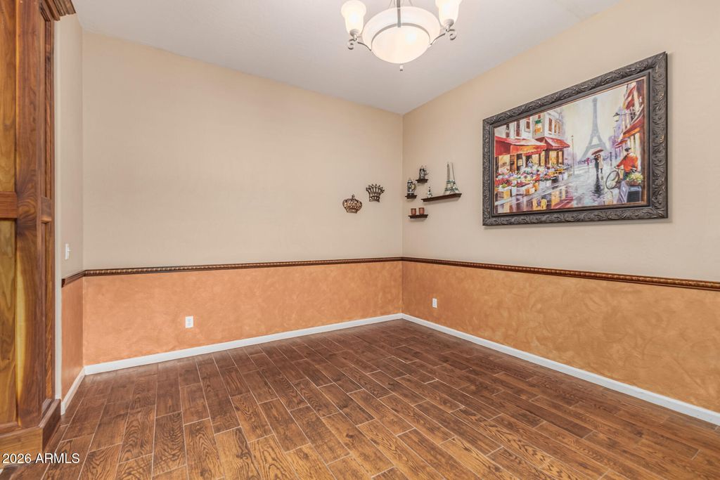 Image 39 of property listing at 3019 S LARKSPUR Street, Gilbert, AZ 85295