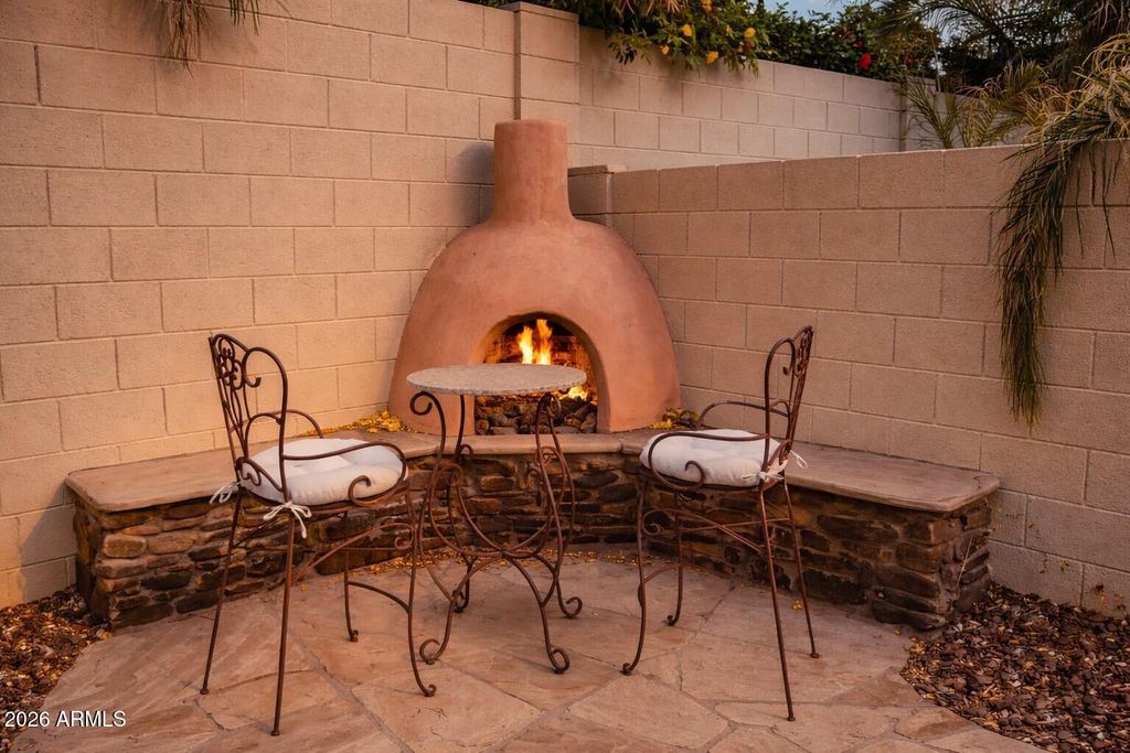 Image 44 of property listing at 3019 S LARKSPUR Street, Gilbert, AZ 85295