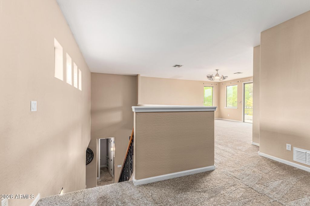Image 46 of property listing at 3019 S LARKSPUR Street, Gilbert, AZ 85295