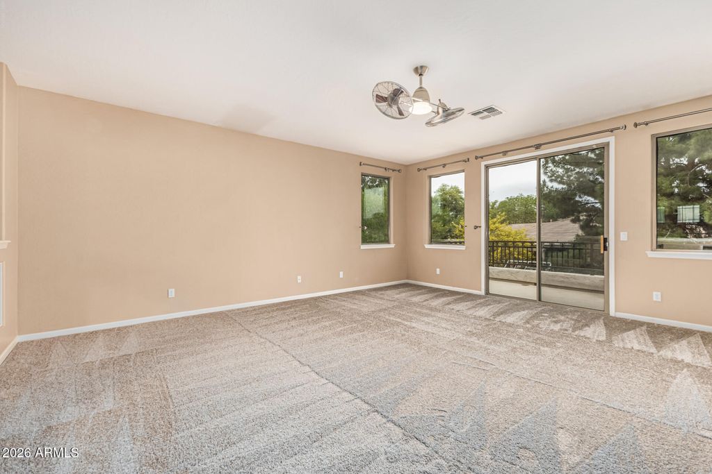 Image 48 of property listing at 3019 S LARKSPUR Street, Gilbert, AZ 85295