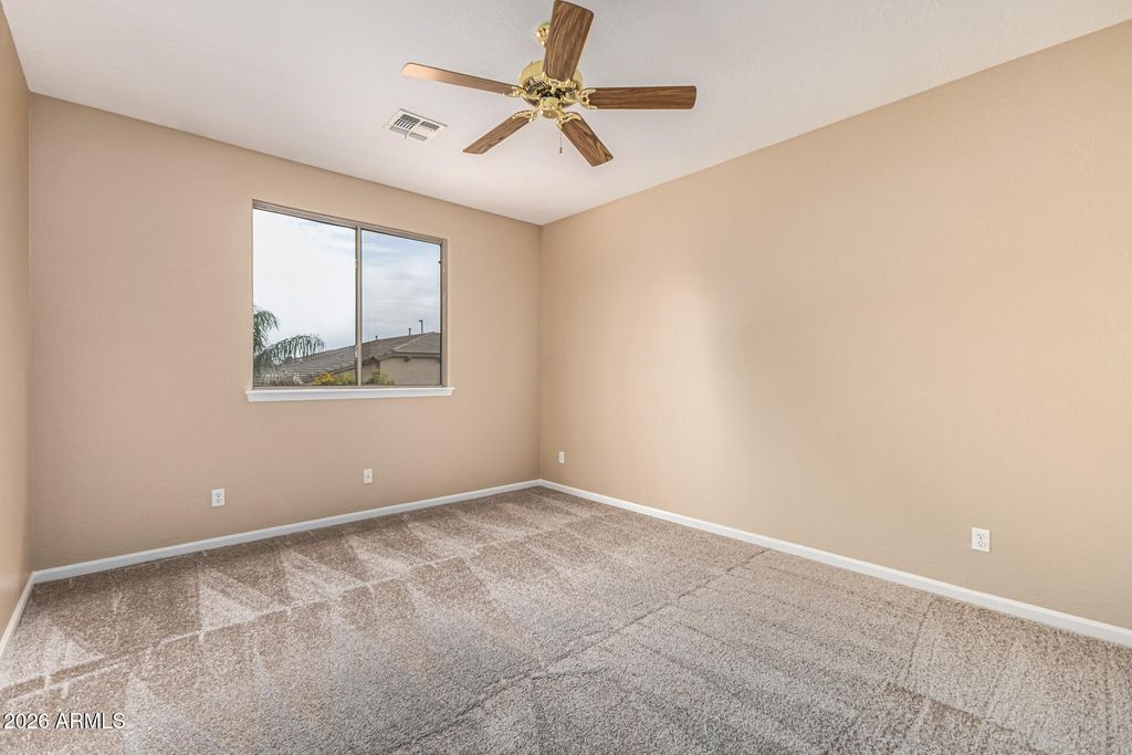 Image 53 of property listing at 3019 S LARKSPUR Street, Gilbert, AZ 85295