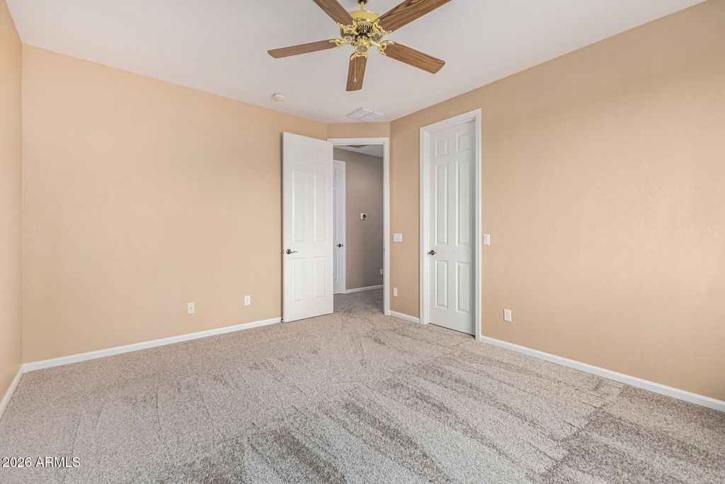 Image 54 of property listing at 3019 S LARKSPUR Street, Gilbert, AZ 85295