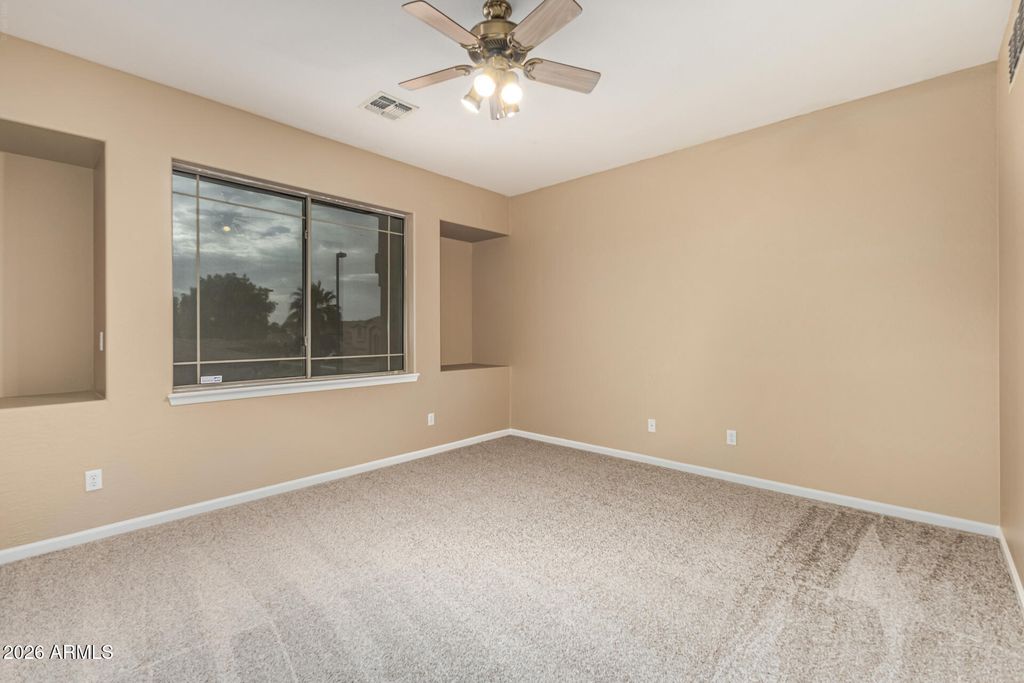 Image 57 of property listing at 3019 S LARKSPUR Street, Gilbert, AZ 85295
