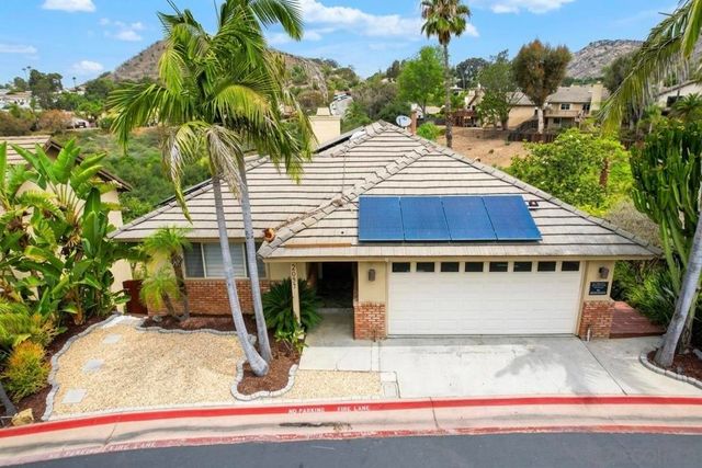 2054 Skyview, Escondido, CA 92027