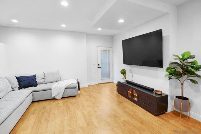 2054 Skyview, Escondido, CA 92027
