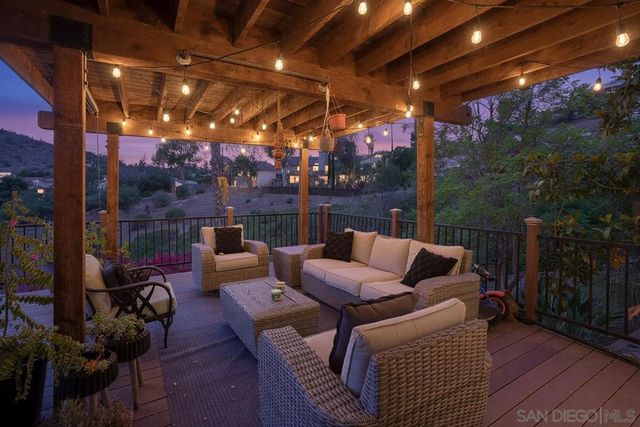 2054 Skyview, Escondido, CA 92027