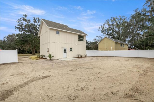 310 SE 6TH STREET, Williston, FL 32696