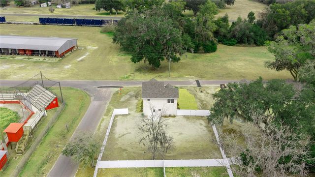 310 SE 6TH STREET, Williston, FL 32696