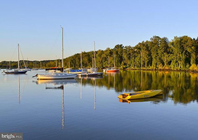 6311 GOLF COURSE SQ, Alexandria, VA 22307