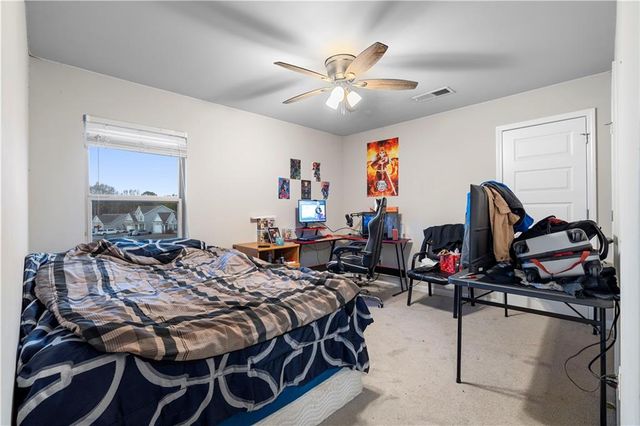 201 Mcginnis Circle, Calhoun, GA 30701