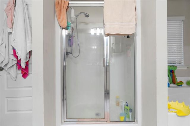 201 Mcginnis Circle, Calhoun, GA 30701