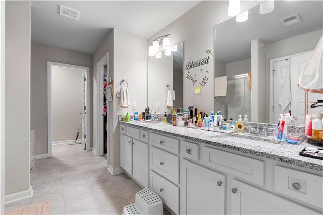 201 Mcginnis Circle, Calhoun, GA 30701